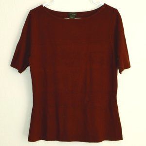 Short sleeve sweater